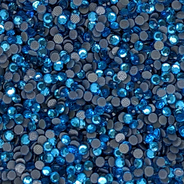 10SS AQUAMARINE Hot Fix Rhinestones - 10 gross